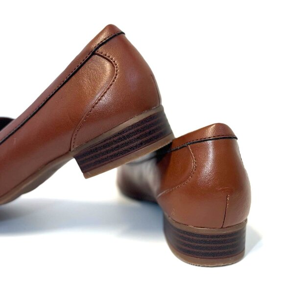 Clarks Collection Juliet Shine Women's Tan Leather Slip-On Loafers Size 6 - Picture 9 of 10